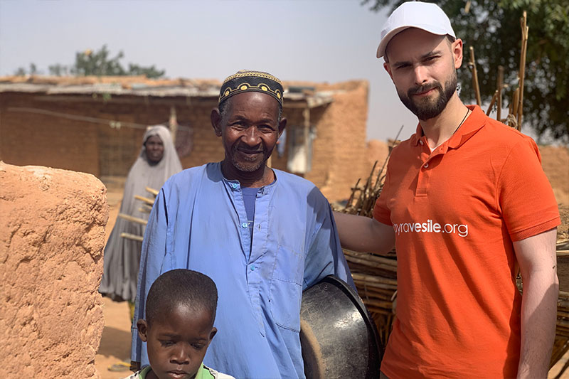 Hayra Vesile Nijerya'ya Umut Oldu